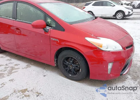 2015 Toyota Prius Three из США, поврежденный, VIN JTDKN3DUXF0424710